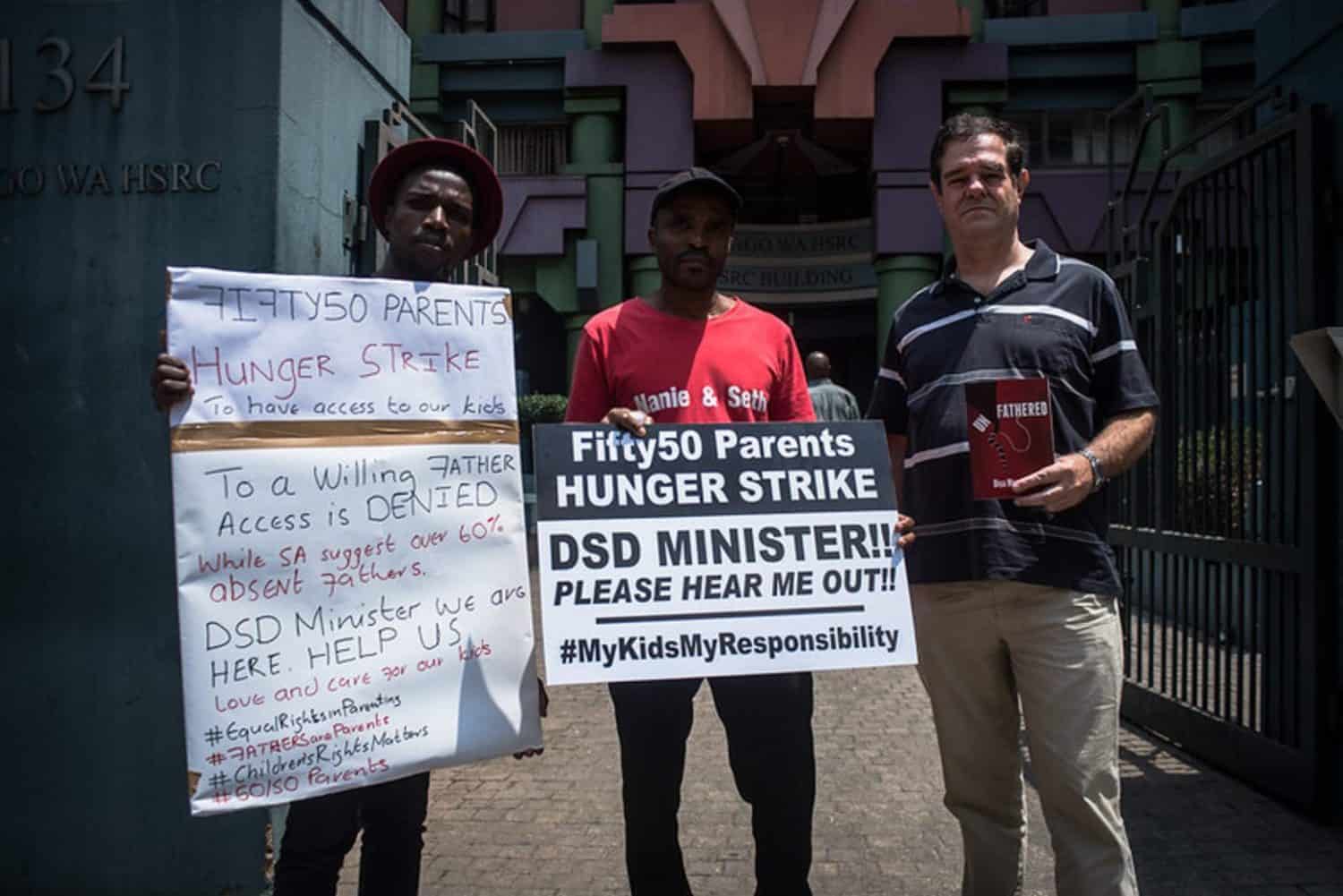 An unmarried father can now register birth of child in mother's absence