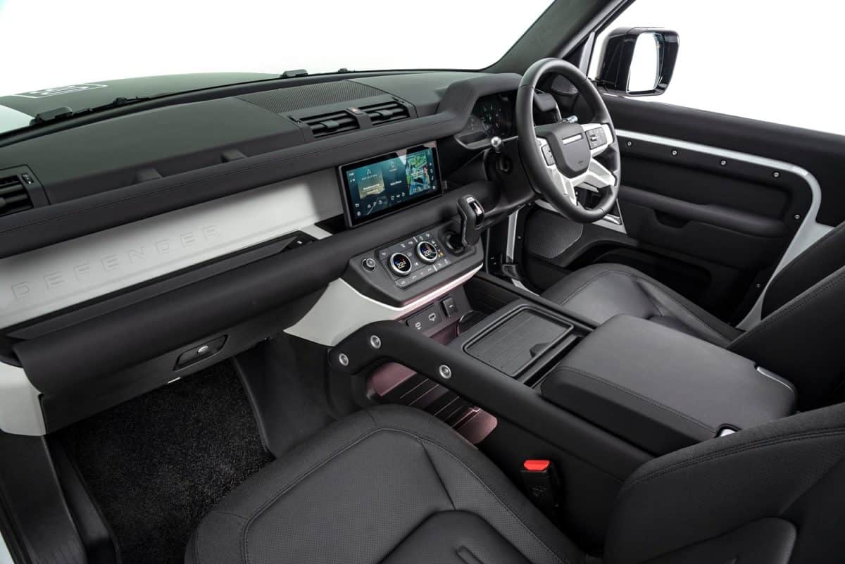 Playful Land Rover Defender 90 back with a bang | The Citizen