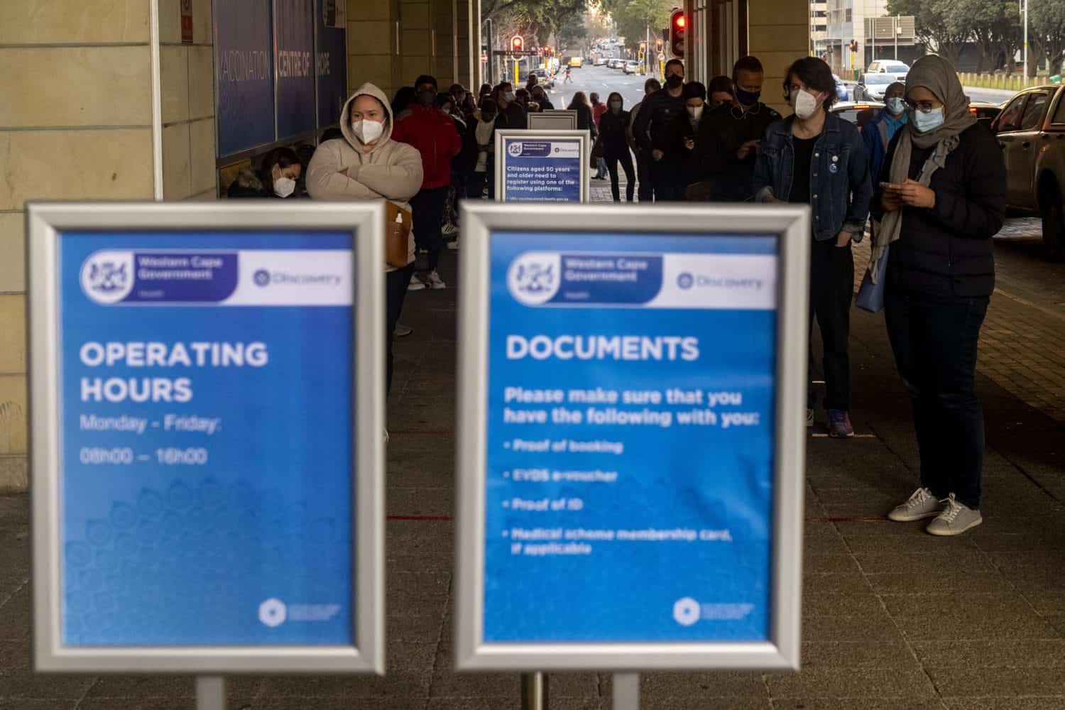 Citizens over 35 can now walkin at private Covid19 vaccination sites