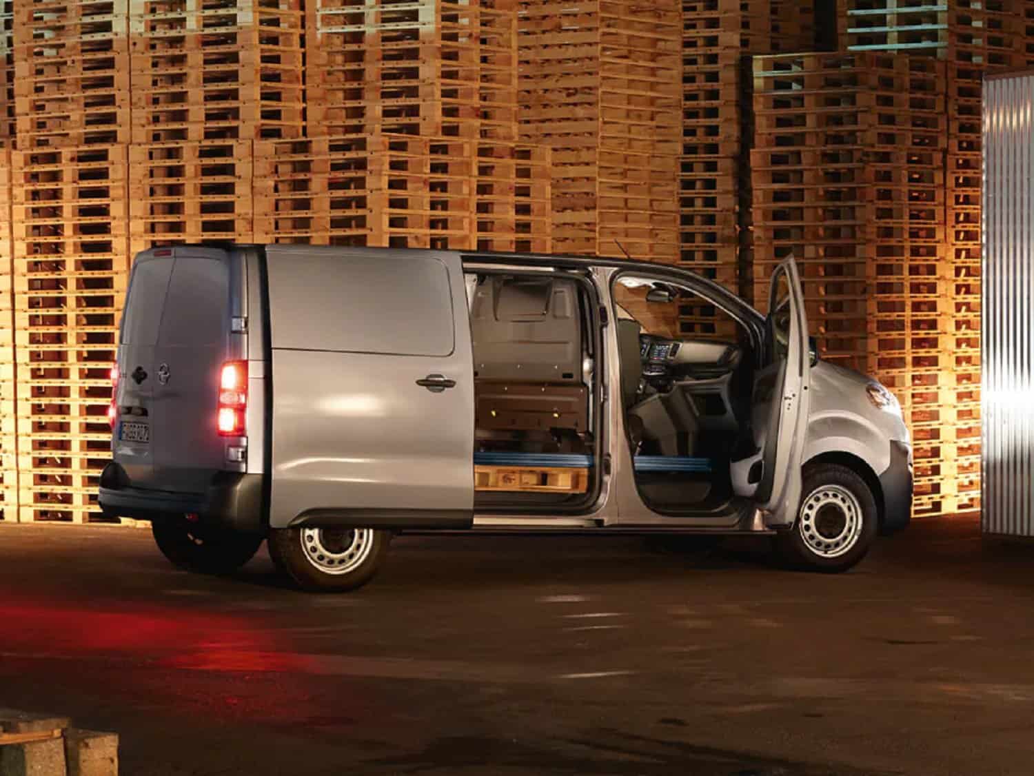 Opel Vivaro Cargo price South Africa