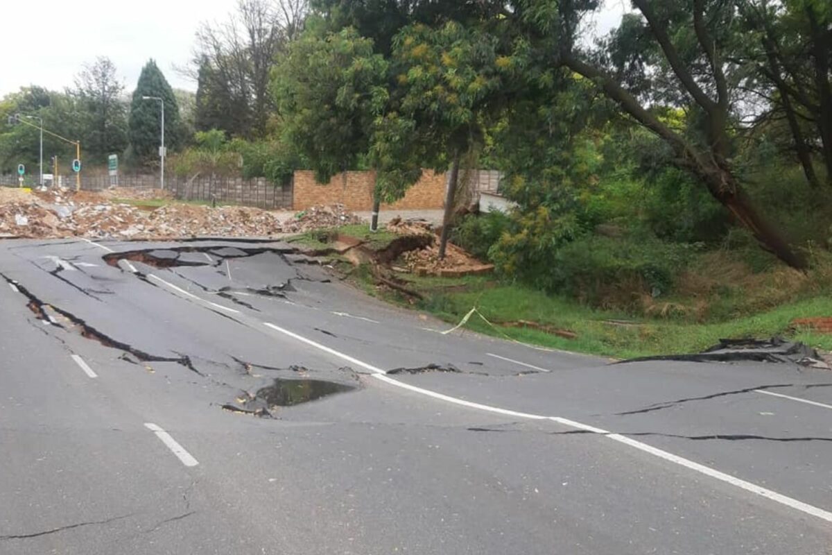 IN PICS Road barricaded after massive Centurion sinkhole forms