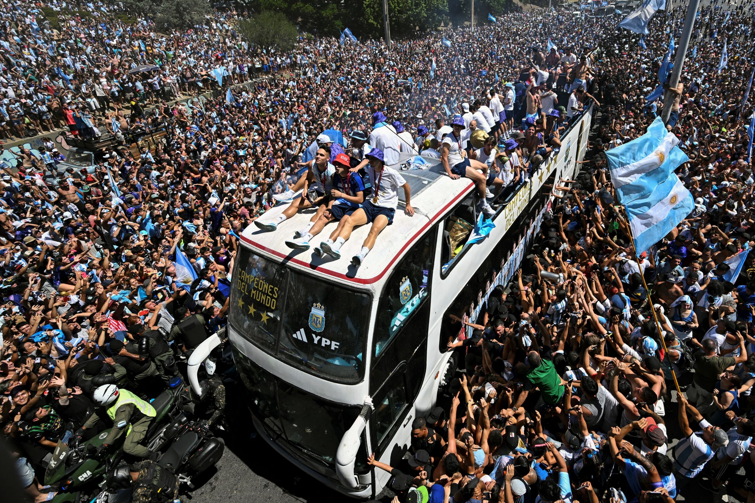 Messi Evacuated By Helicopter As Millions Celebrate World Cup Win In Messi Evacuated By Helicopter As Millions Celebrate World Cup Win In