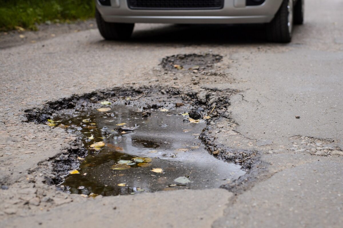 Avoiding the pothole scourge: Here are tips worth remembering