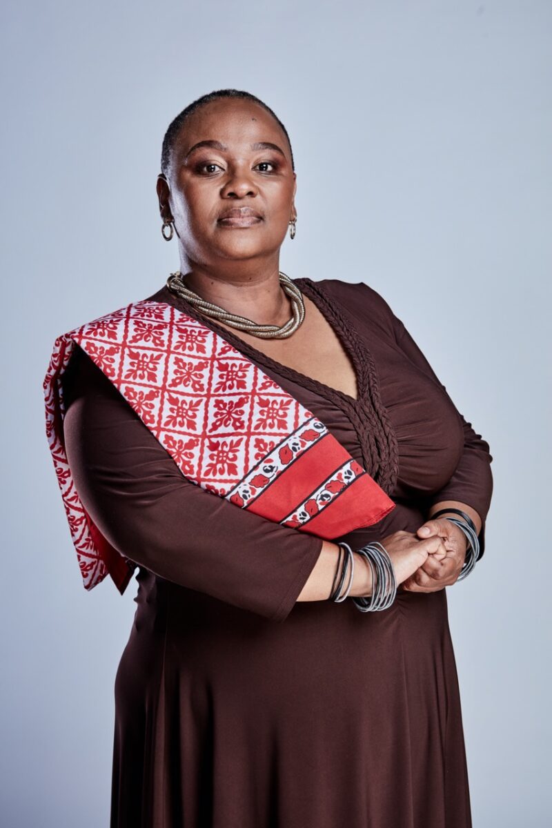 Zinhle Mabena returns to TV to star in etv's 'Smoke & Mirrors'