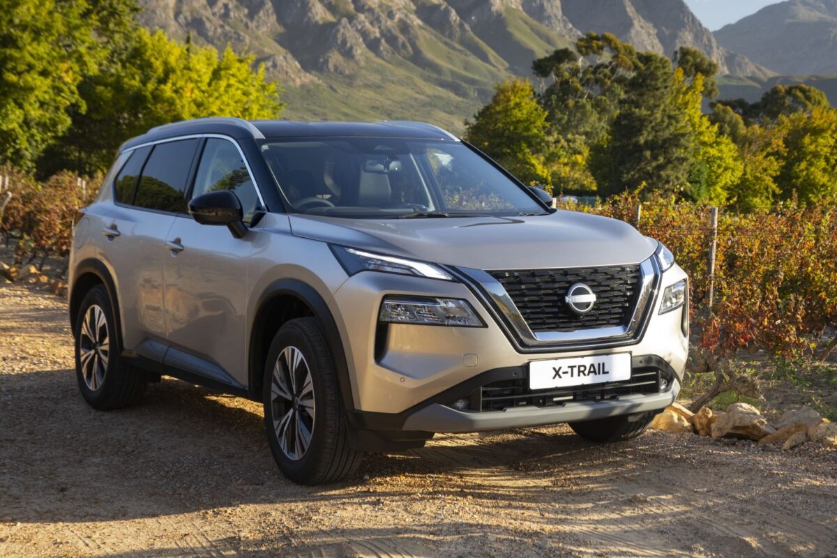 WATCH Allnew Nissan XTrail takes fight to Toyota RAV4