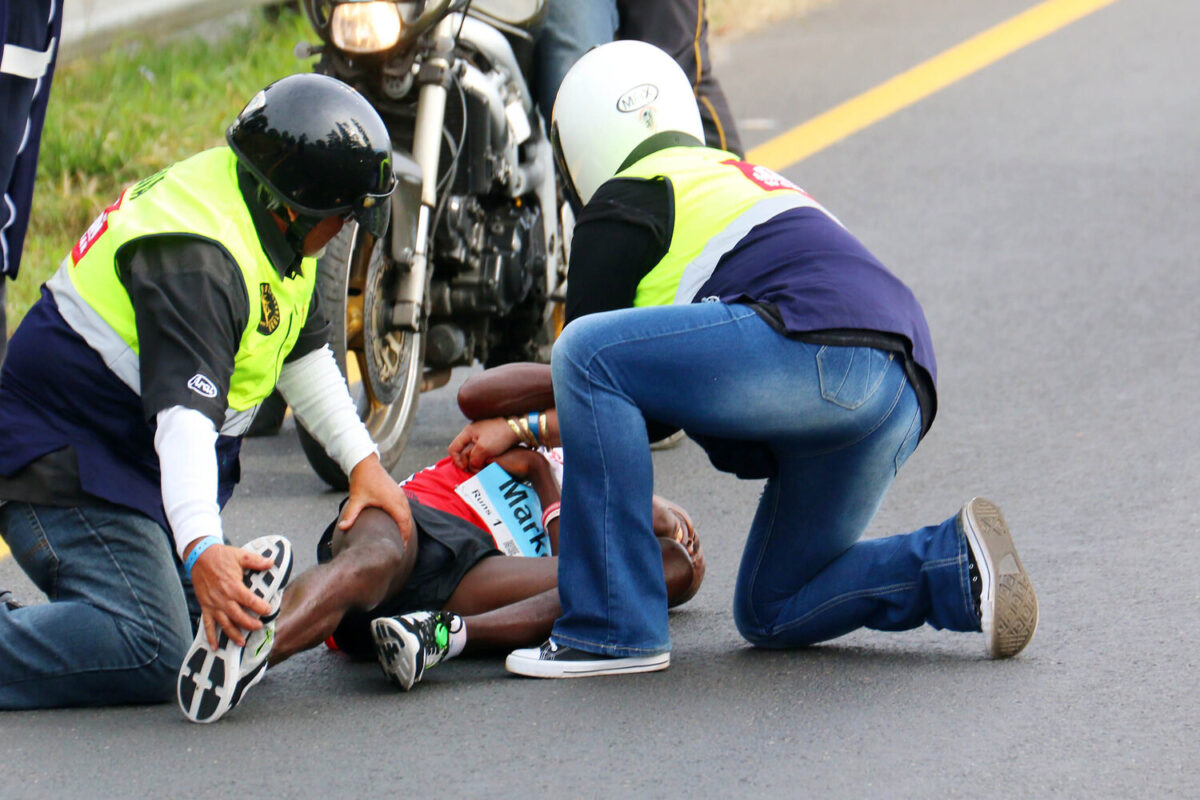 Fordyce's Comrades tales Cramps try running like Daffy Duck!