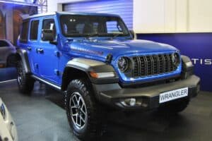 Facelift Jeep Wrangler revealed