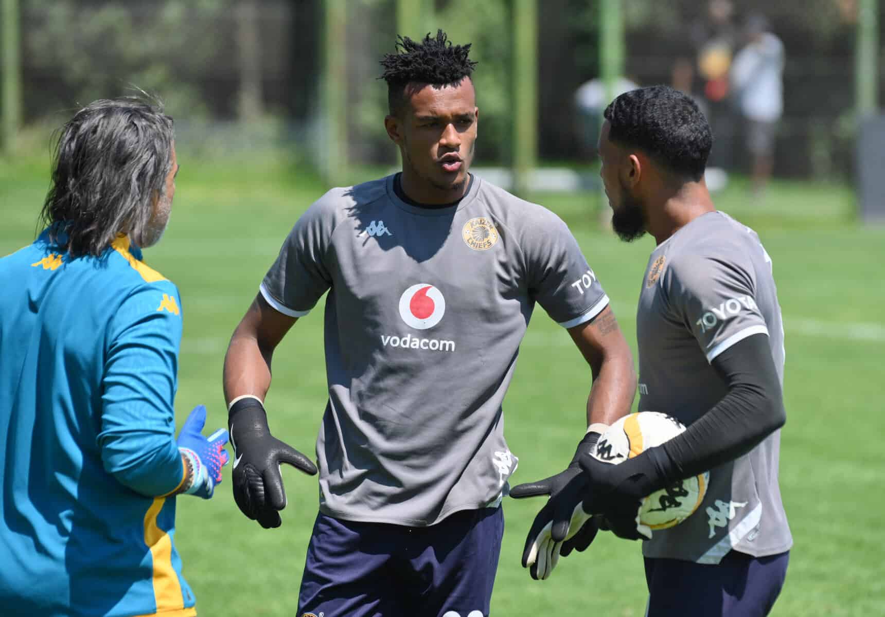 Tanzanian club submits loan offer for Chiefs goalkeeper - report