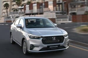 Honda Amaze vs Suzuki DZire review
