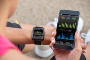 Beat the winter blues with these must have mobile fitness apps