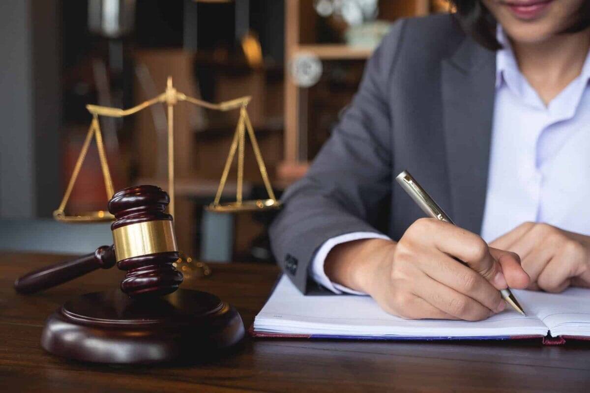 When lawyers stop fighting for justice