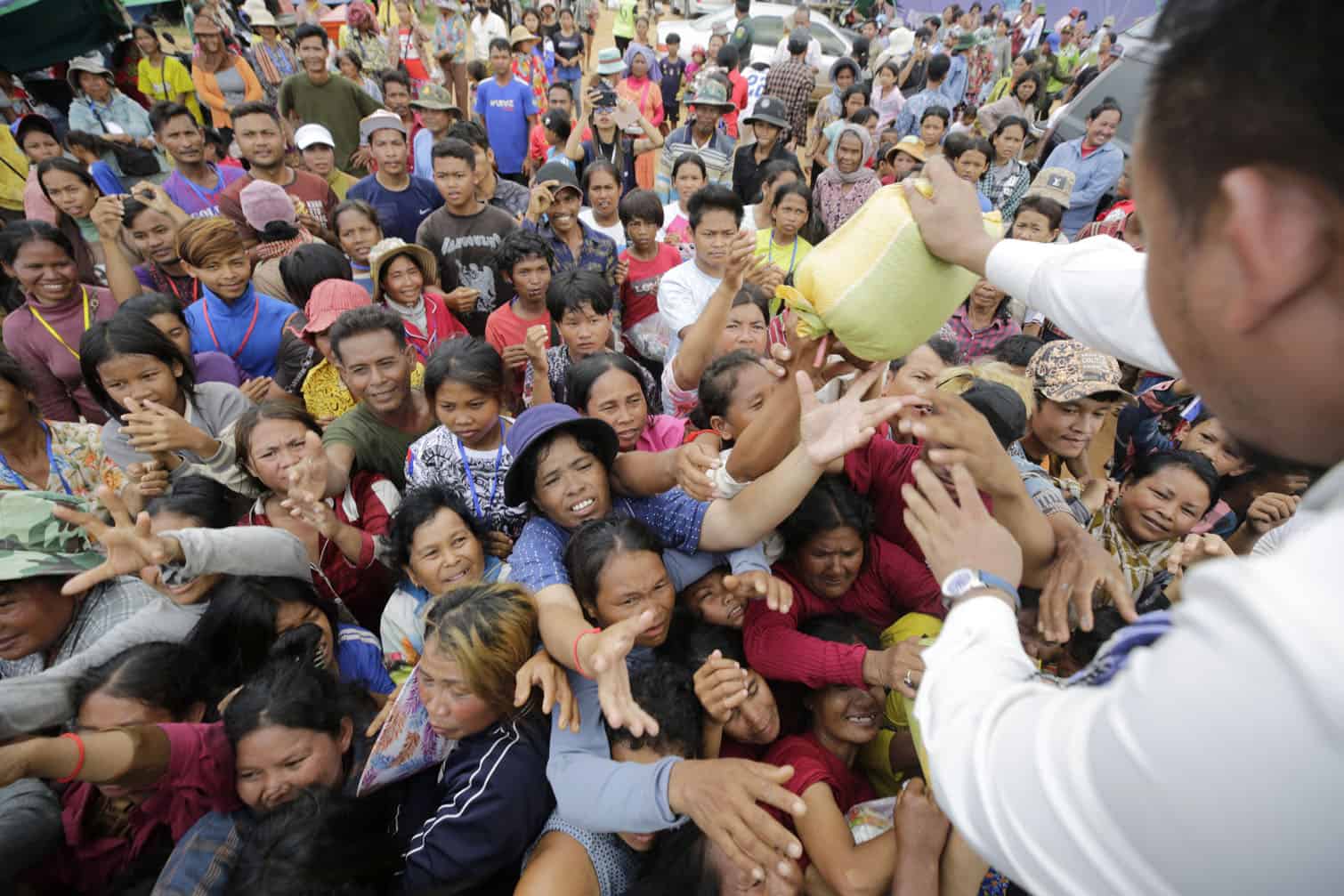 People who fled their homes near the border between Cambodia and Thailand