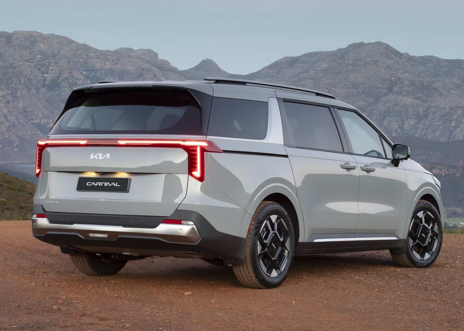 Kia South Africa prices facelift Carnival