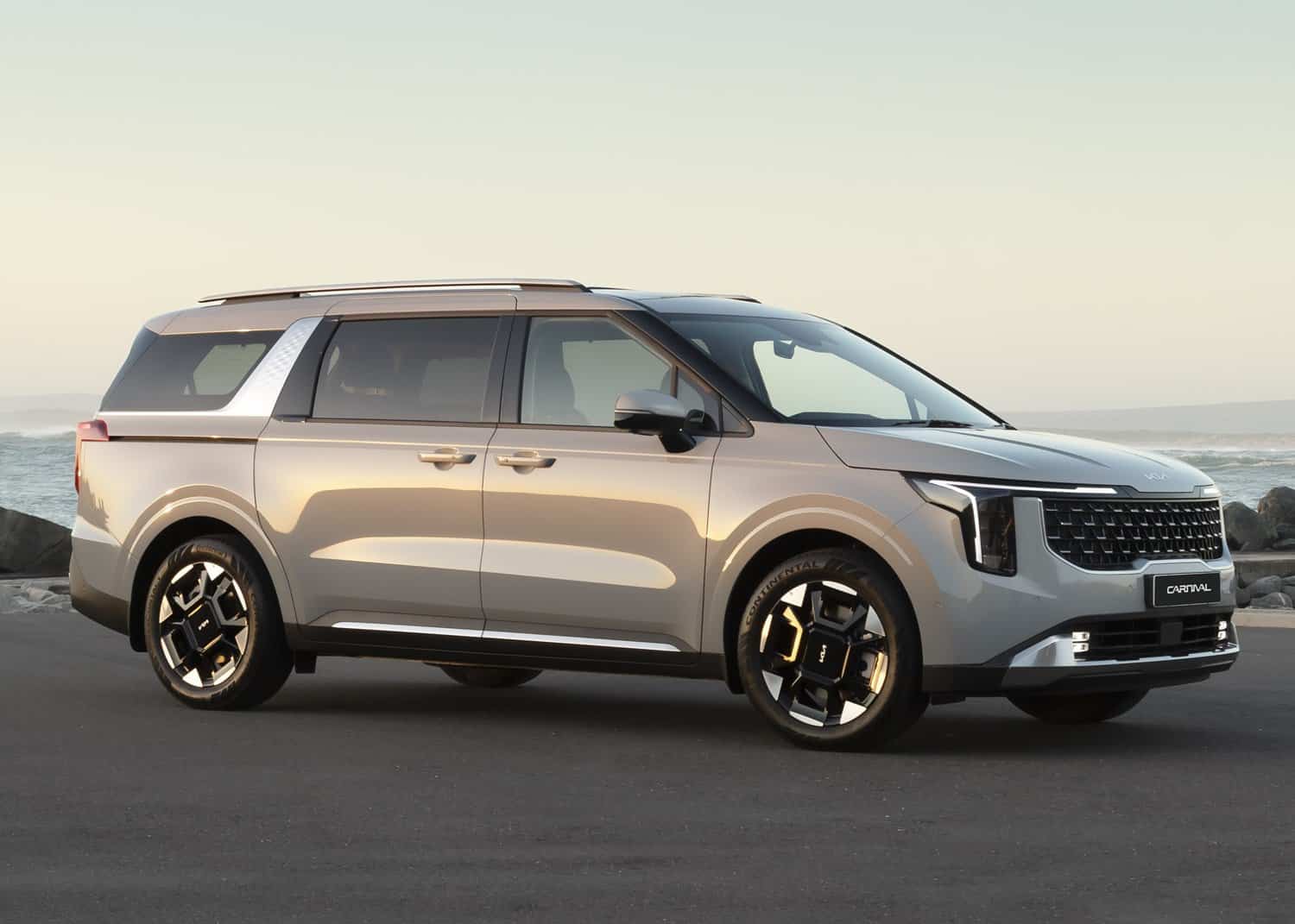 Kia South Africa prices facelift Carnival