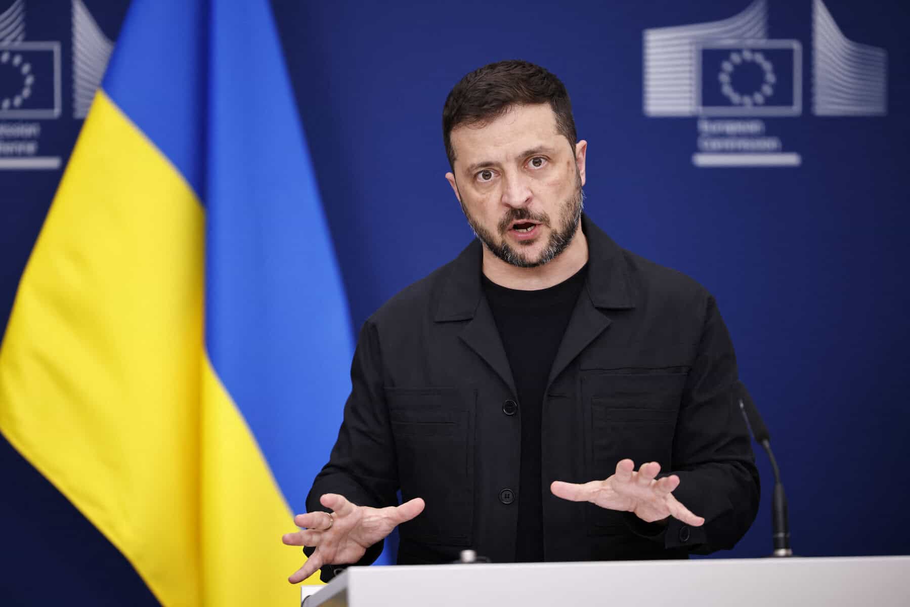 Zelensky warns against 'rewarding' Russia after Trump urges concessions