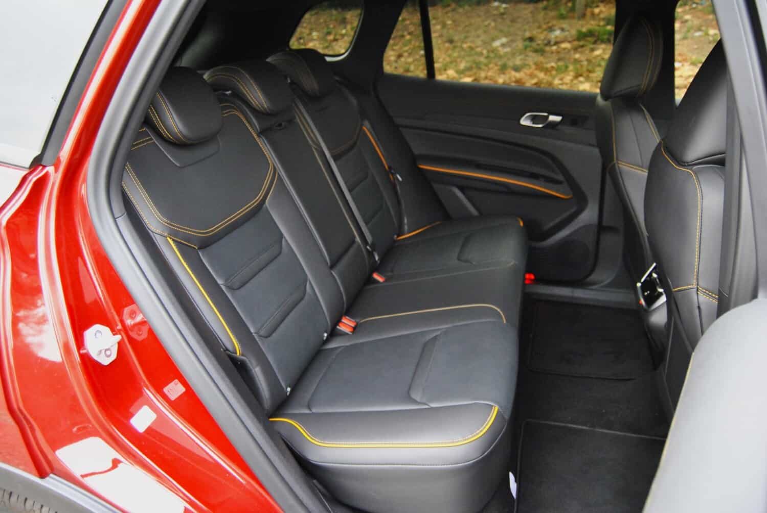 Ford reveals special Dark Edition Territory