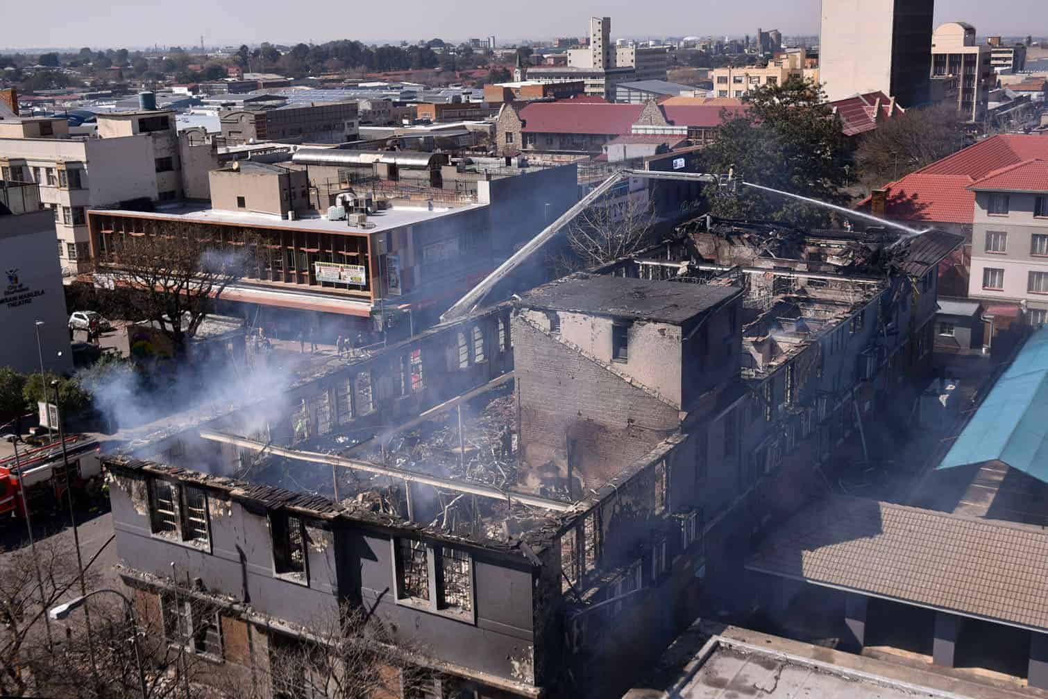 More suspects arrested for torching Germiston Home Affairs office