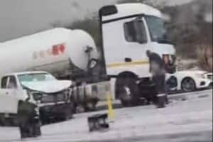 Limpopo cautions drivers as hailstorm causes multiple vehicle crashes on N1