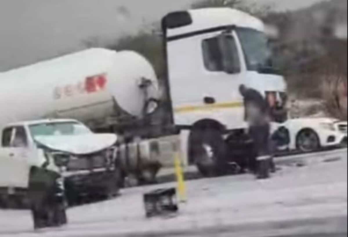 Limpopo cautions drivers as hailstorm causes multiple vehicle crashes on N1