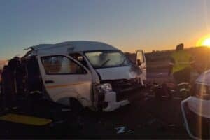 Four killed after truck and taxi collide on N3 toll near Bergville