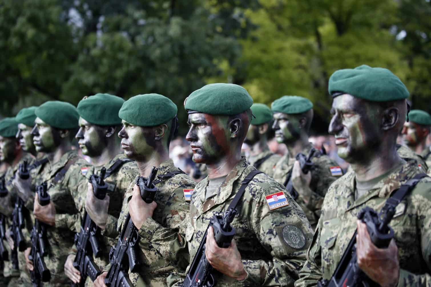 Military parade marks 30th anniversary of operation 'Storm'