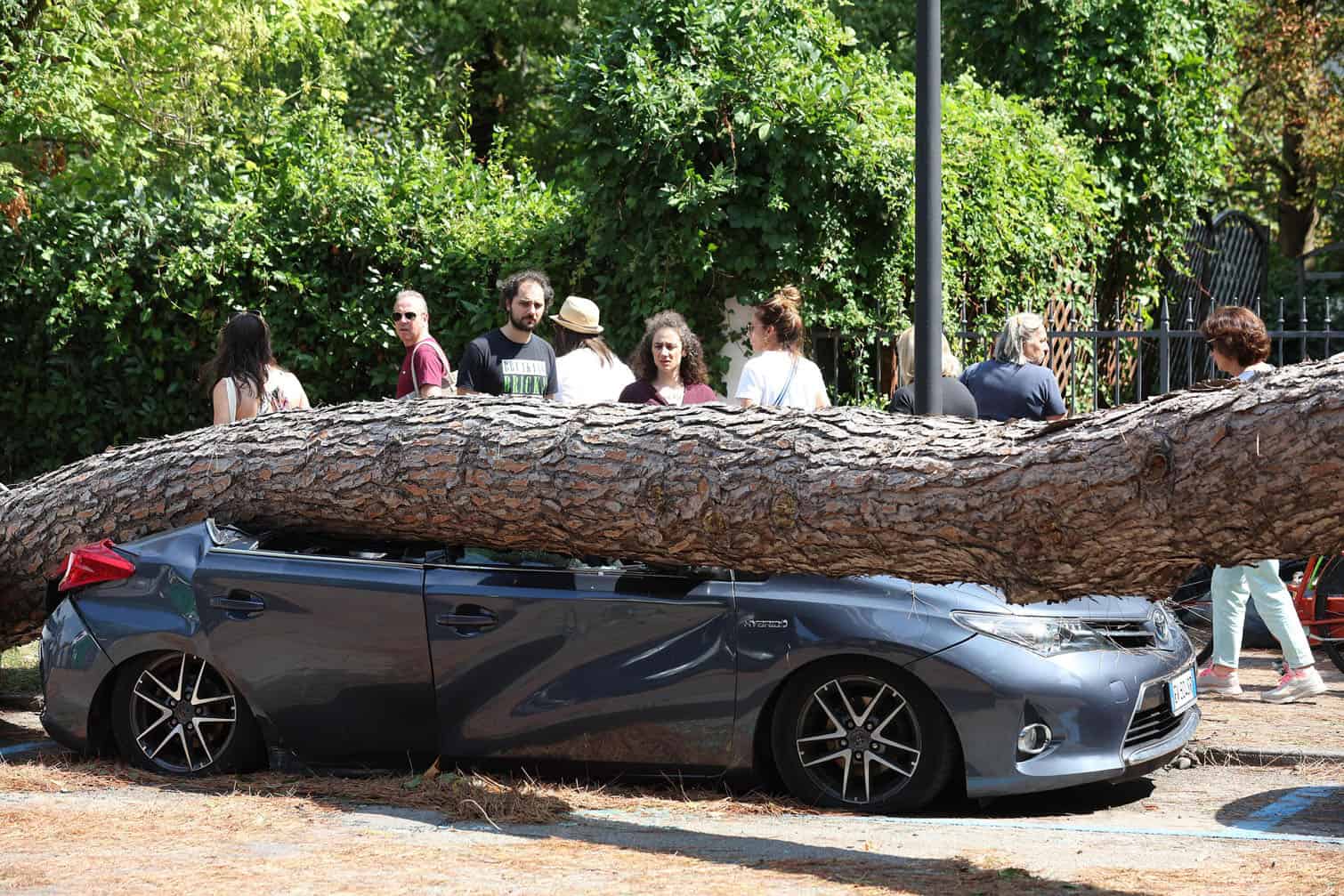 Severe weather causes damage in Cervia, Italy