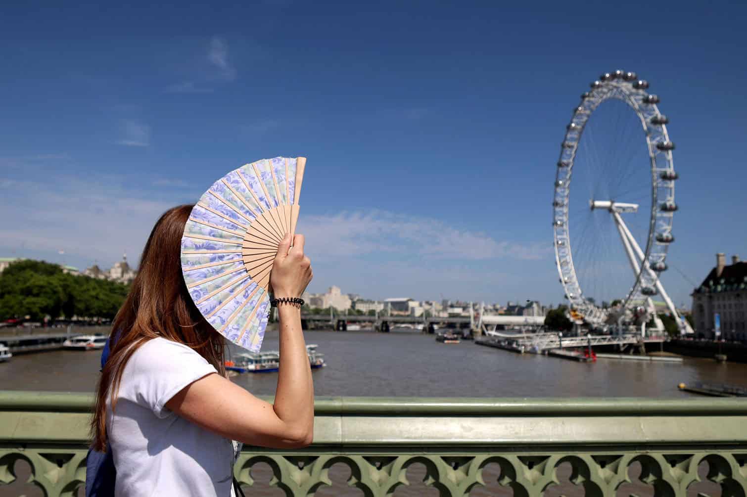 Amber heat alerts issued as temperatures rise across UK
