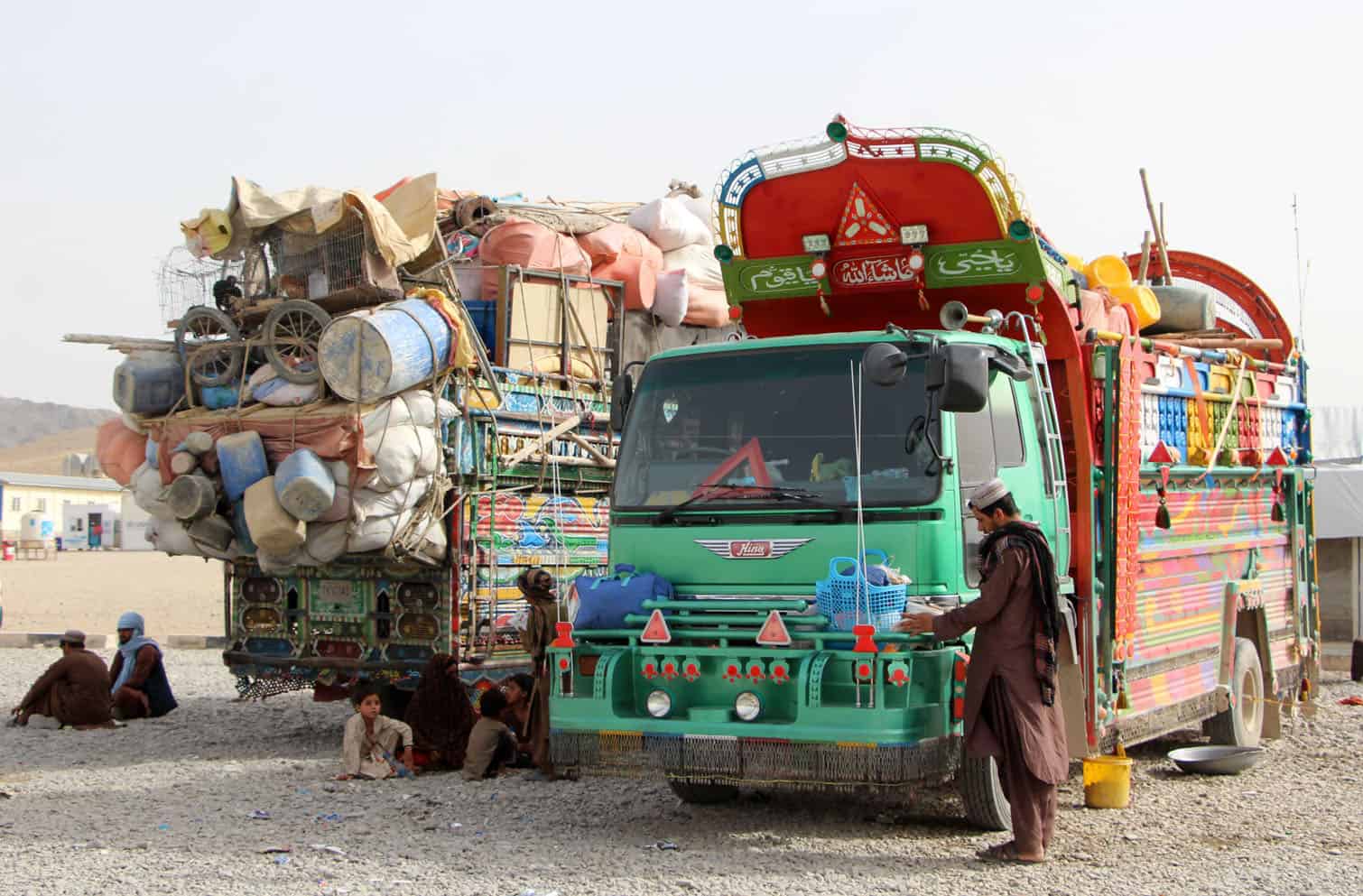Refugee returns increase as deadline from neighboring Pakistan approaches in Kandahar