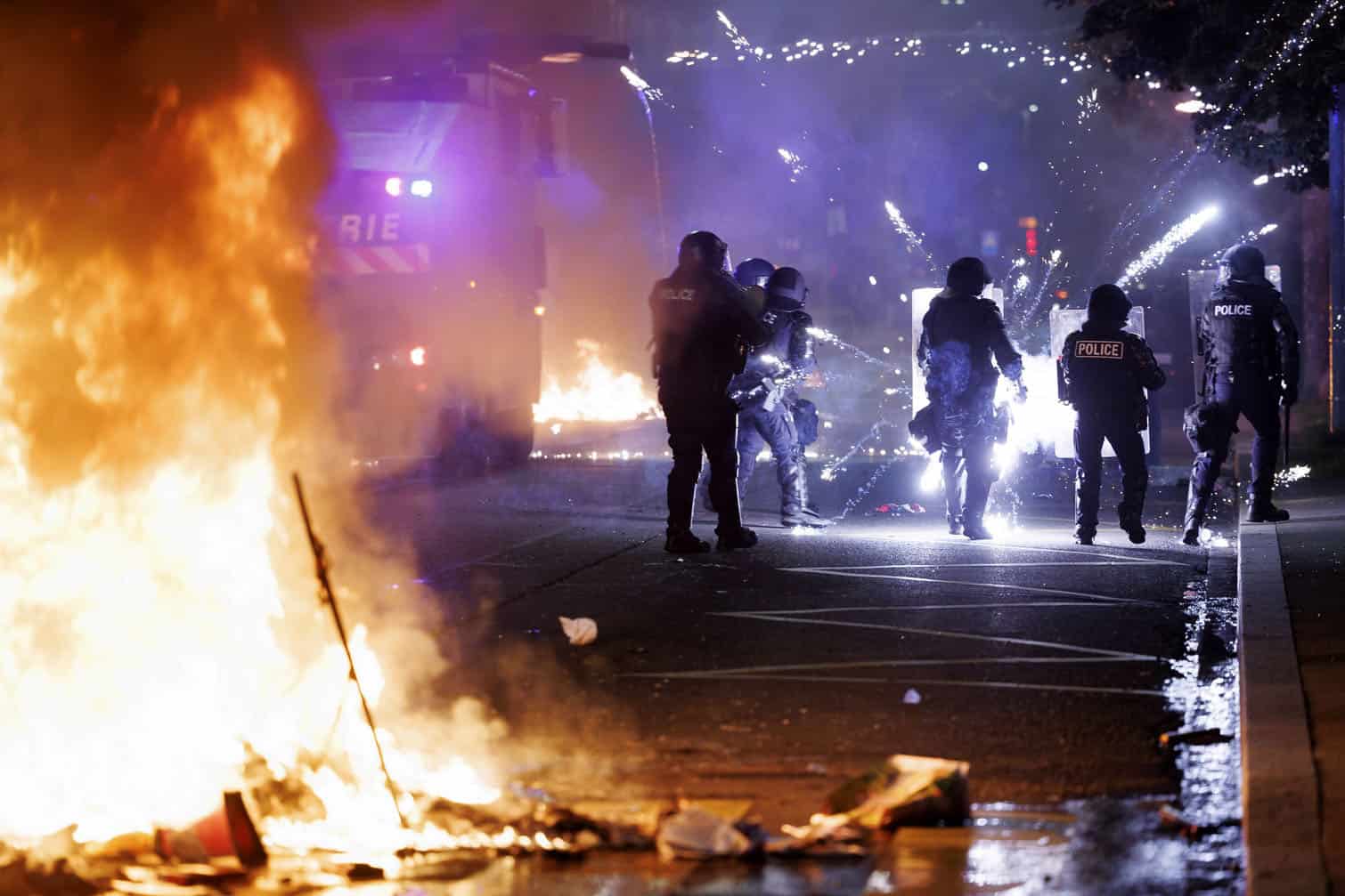 Second night of riots in Lausanne after teen dies fleeing police