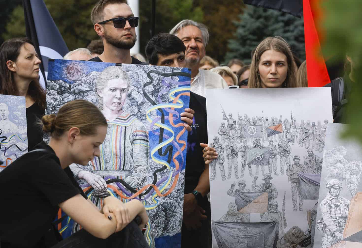 Kyiv bids farewell to late Ukrainian artist and serviceman David Chychkan
