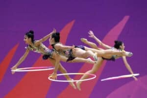 Rhythmic gymnastics five-ring rhythmic