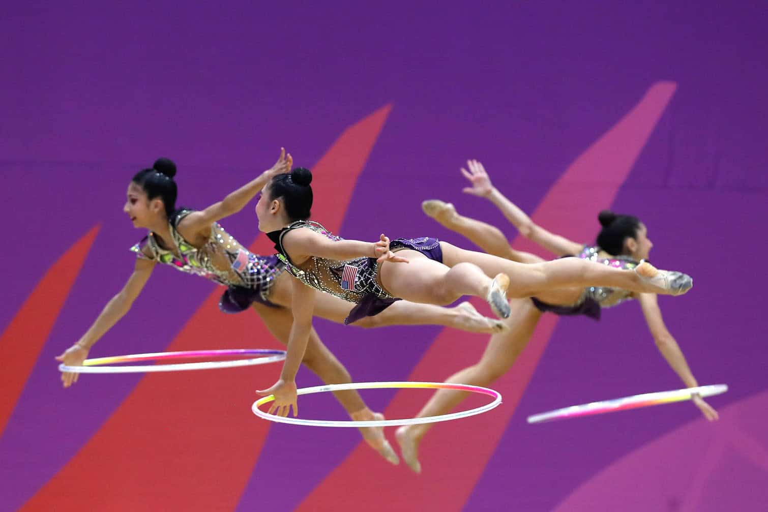 Rhythmic gymnastics five-ring rhythmic