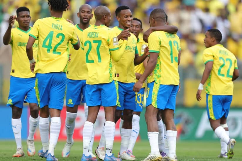 Mamelodi Sundowns cruise past 10-Man Magesi to go top