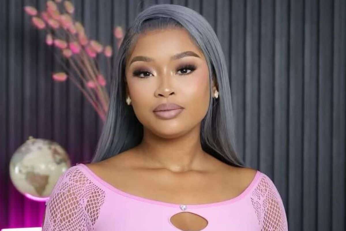 Cyan Boujee