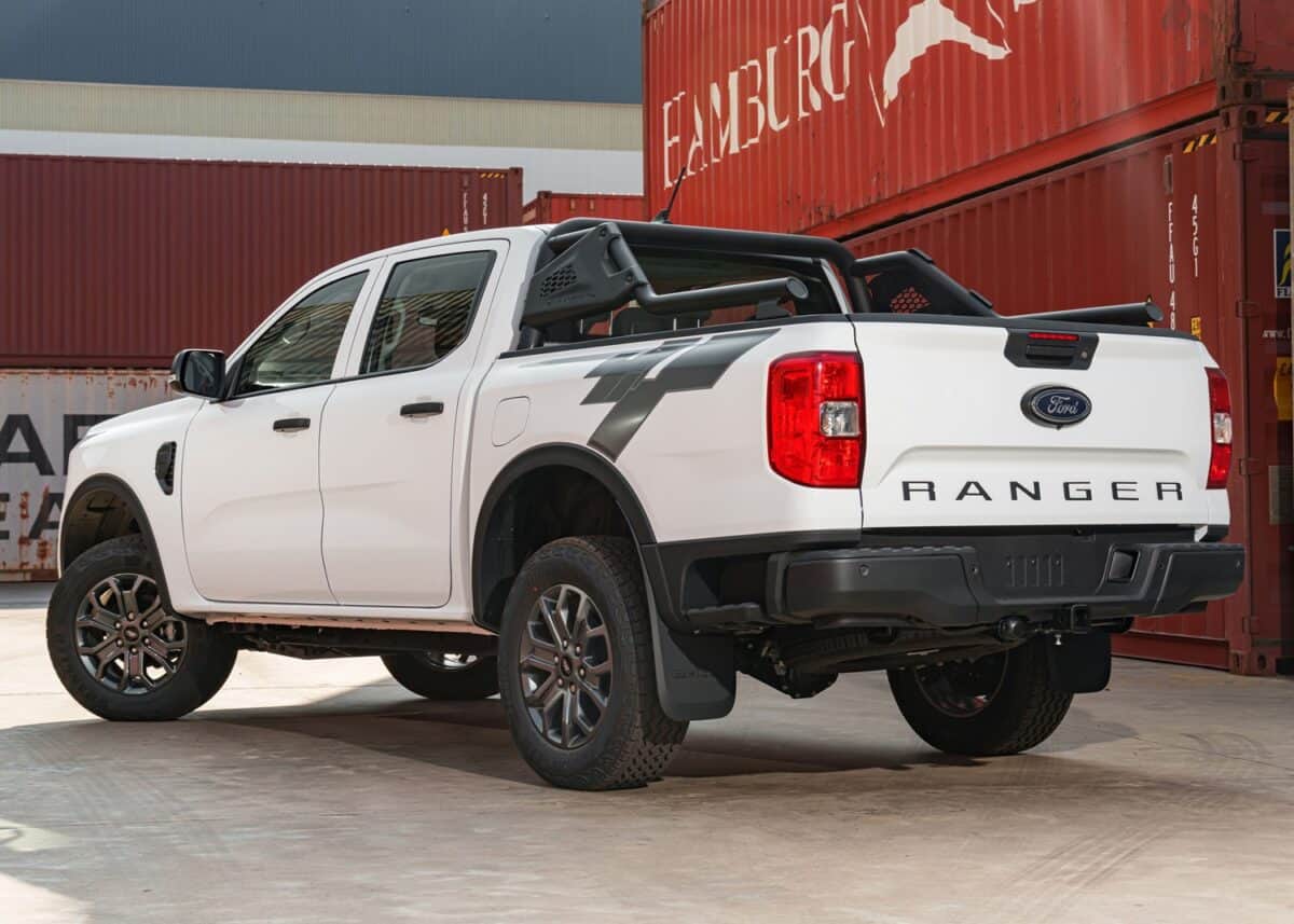 Ford Ranger XL spruced up with black styling enhancements