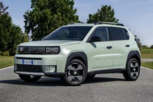 Fiat reveals combustion only, manual Grande Panda