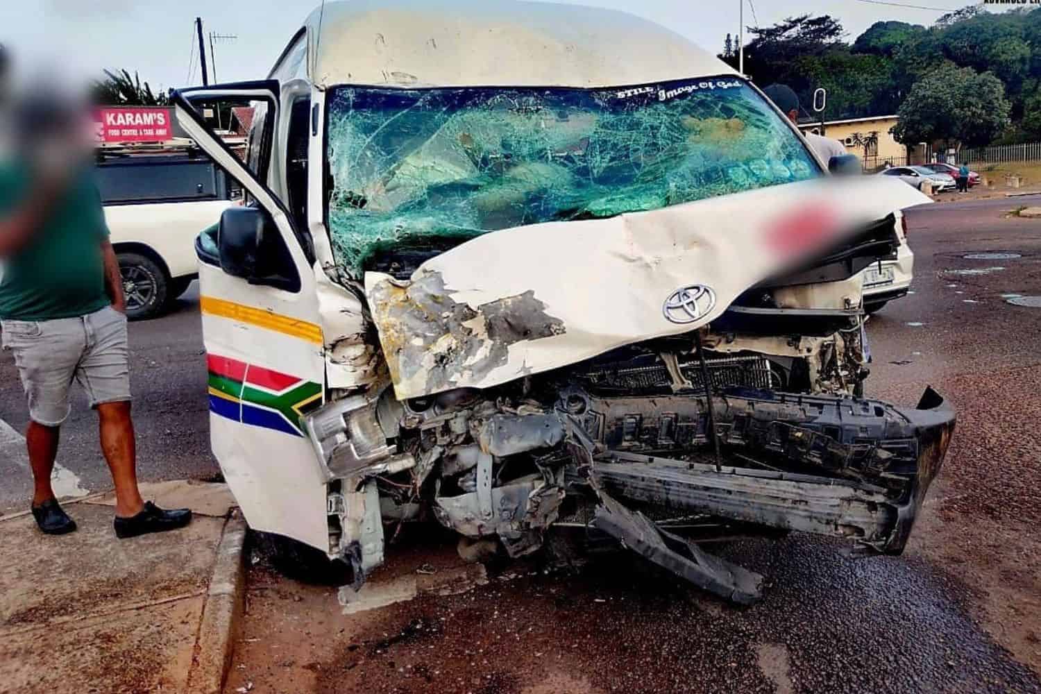 Two killed, 15 injured after minibus taxi crashes into cars