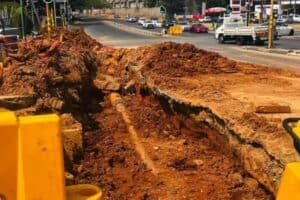 Road repairs on M1 bridge in Houghton, Johannesburg