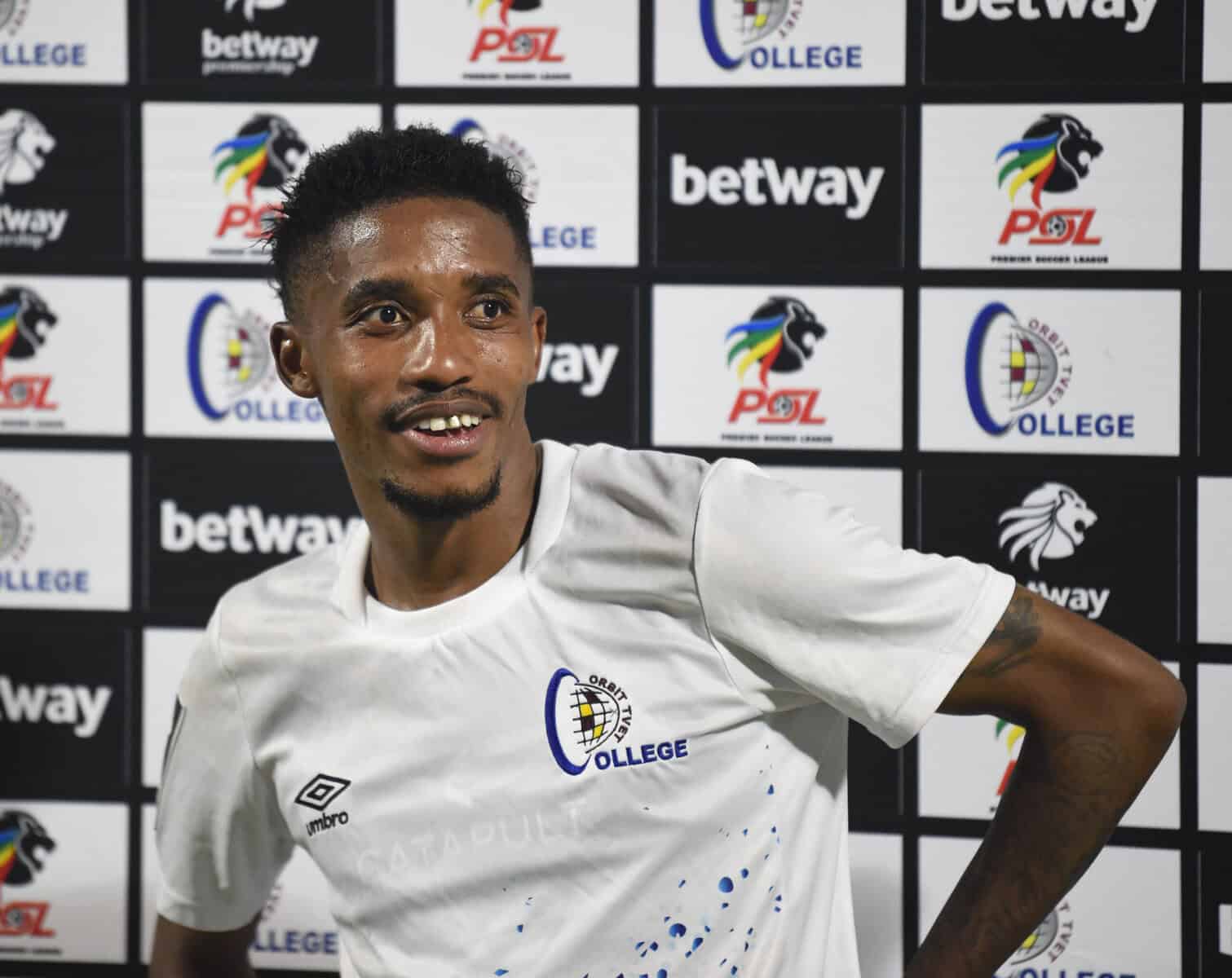 Agent breaks silence on Saleng situation with Pirates