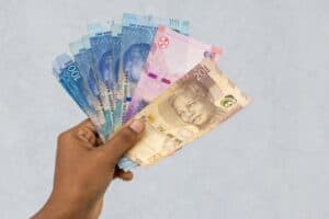 Most people earning R30k spend 48% of their income on paying off debt