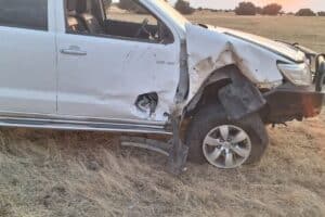 Rhino destroys bakkie Willie Viljoen