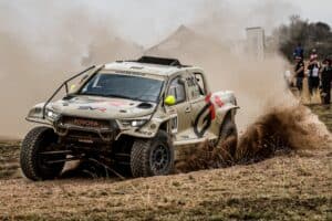 Racing Toyota Gazoo Hilux Outeniqua 400