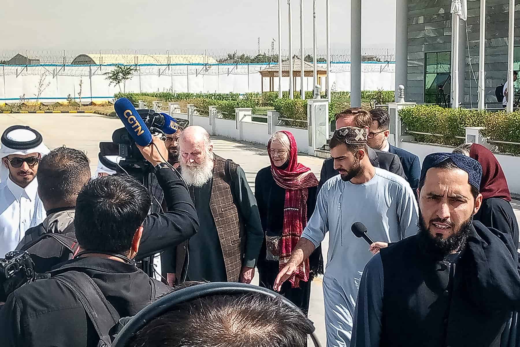 Taliban release detained elderly British couple