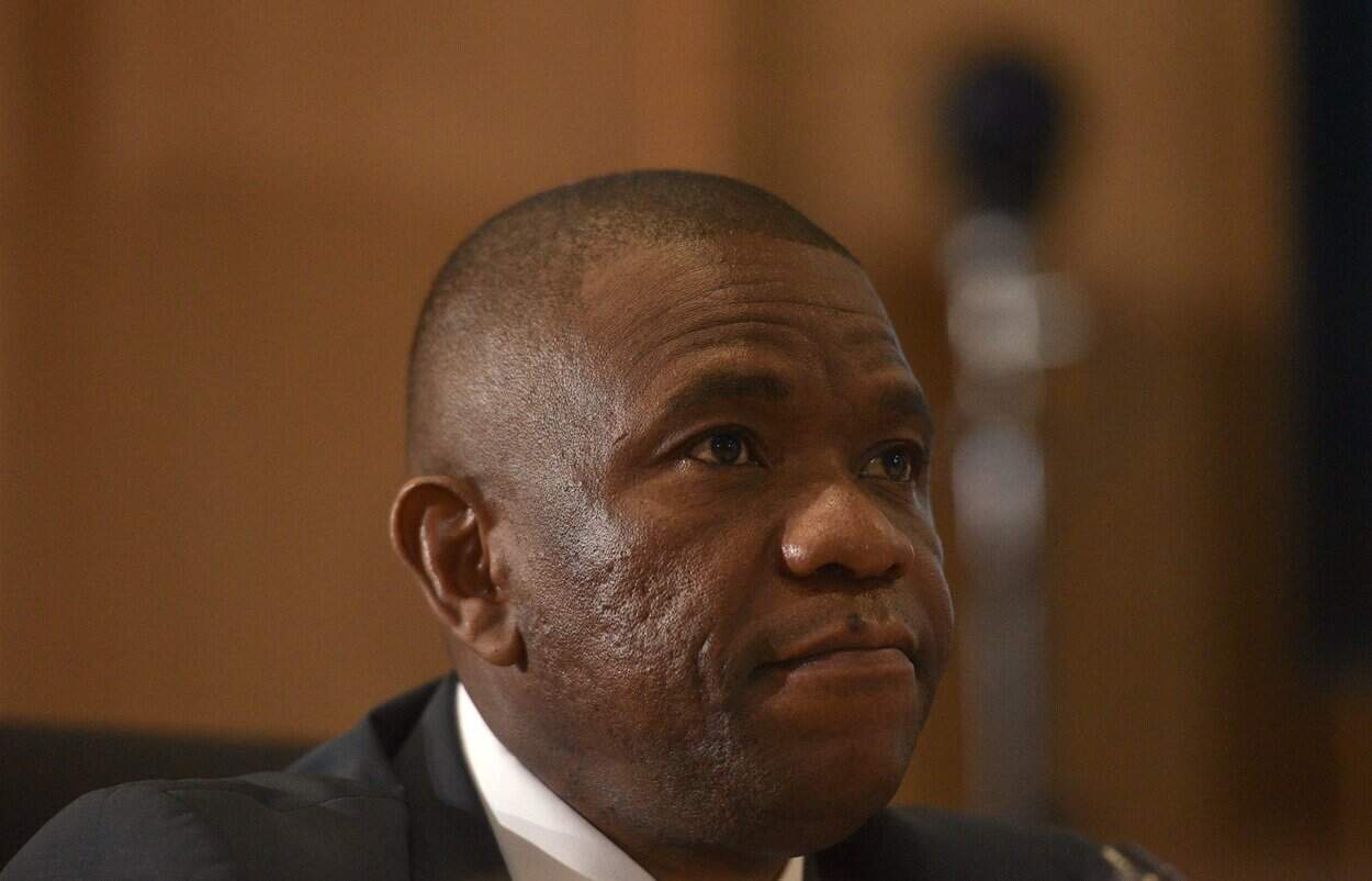 Top cop drops first bombshells