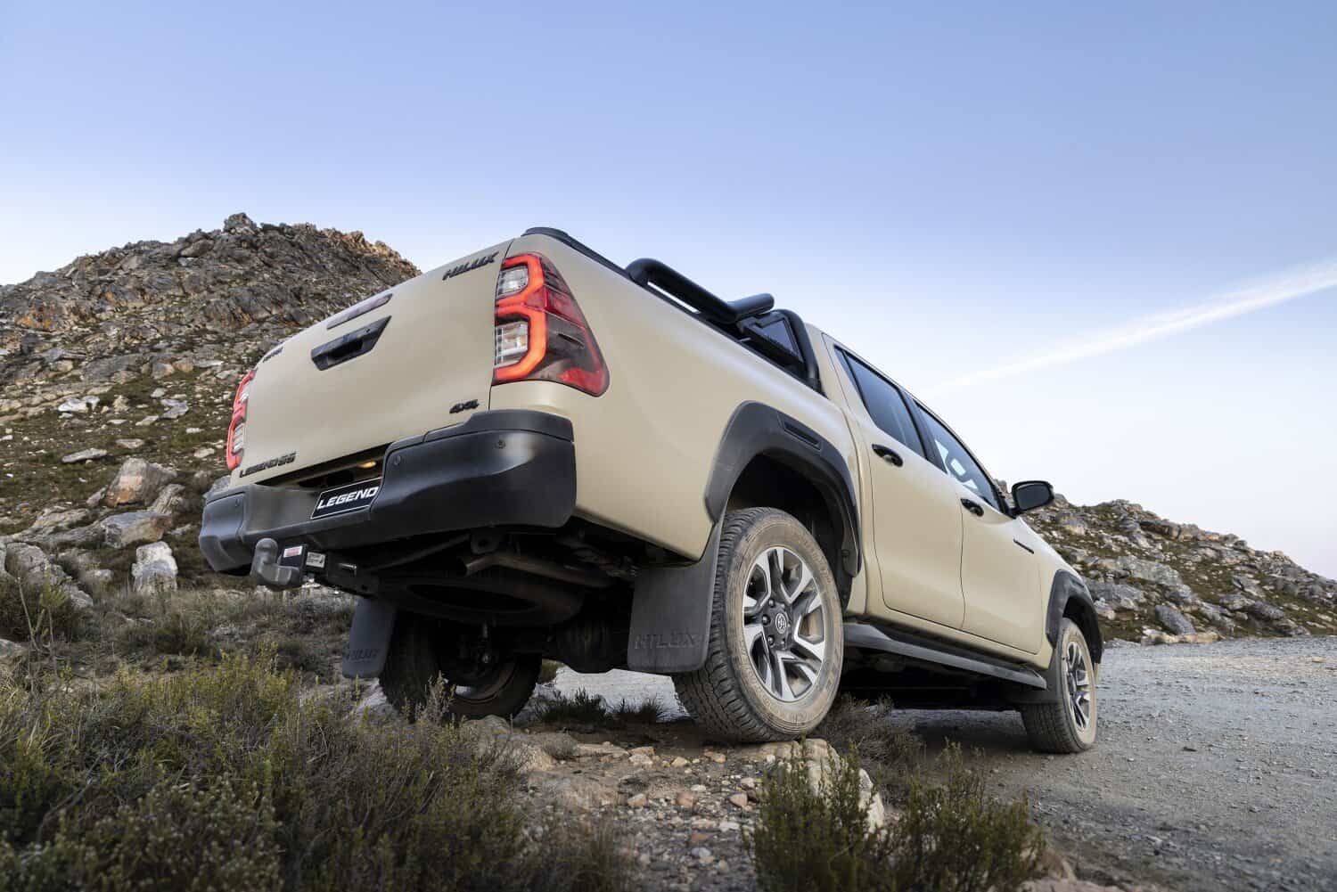Toyota Hilux Legend 55