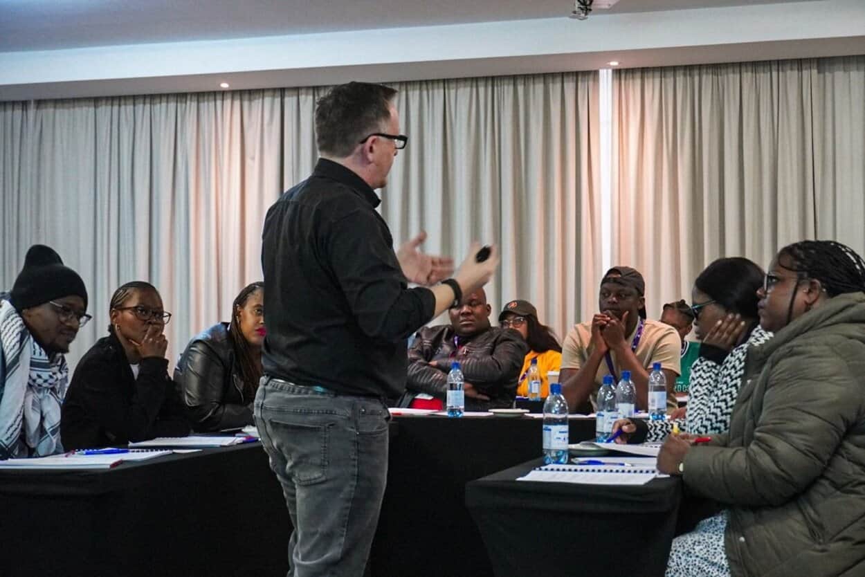 Shop floor to seminar room: Trade unions tackle economic policy