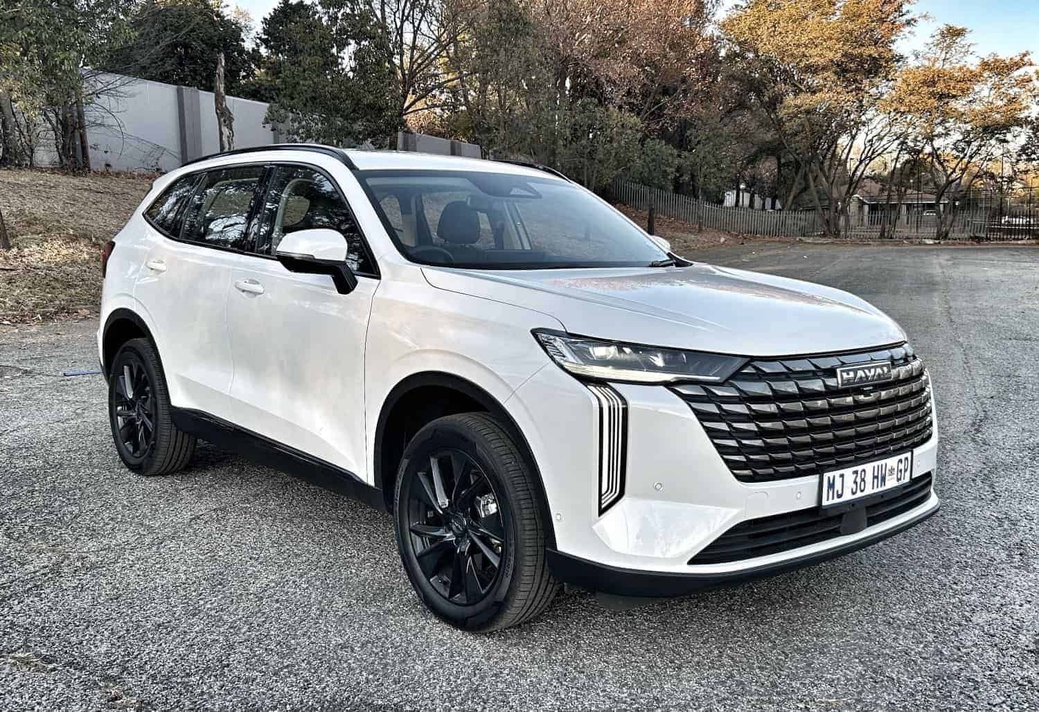 Women are leading the surge in buying Chinese cars. But here’s the risk
