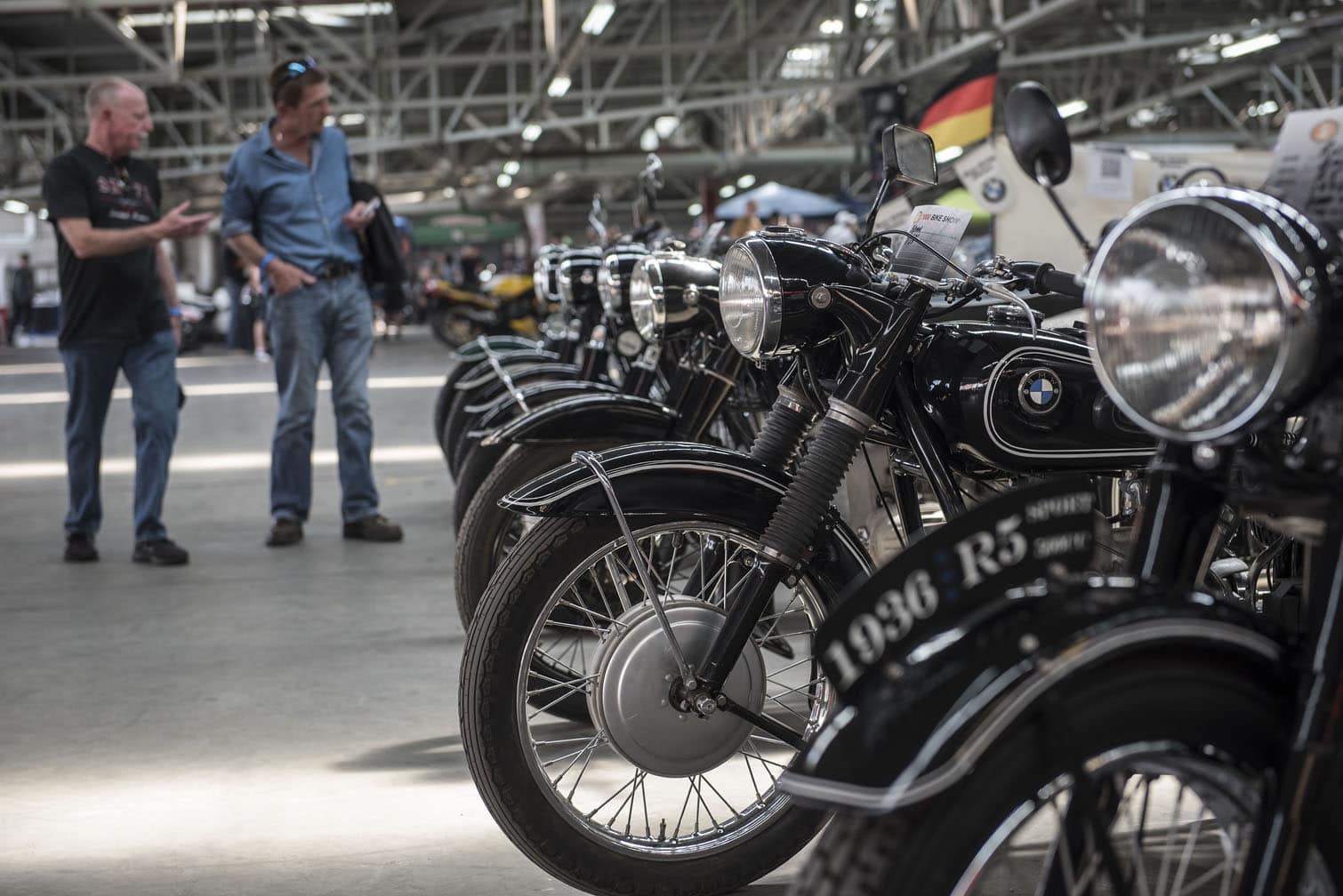 1000 bike show featuring classic motorcycles