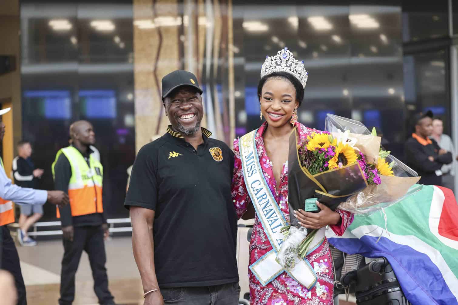 Miss Teen Carnaval Art Zanempilo Hlatshwayo Welcomed At OR Tambo International Airport