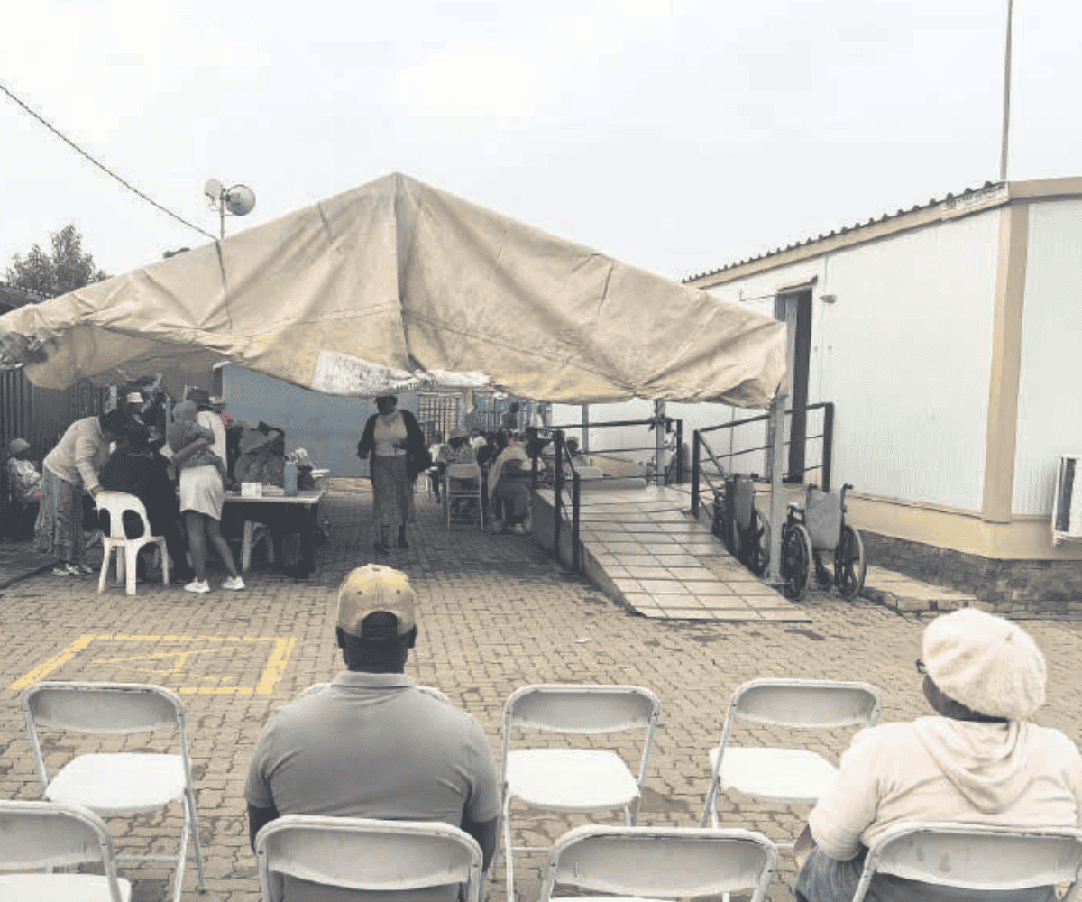 Patients wait outside Boitumelo clinic in Sebokeng, southwest of Johannesburg yesterday, where delays in the construction of a new clinic drag on. Picture: Nigel Sibanda